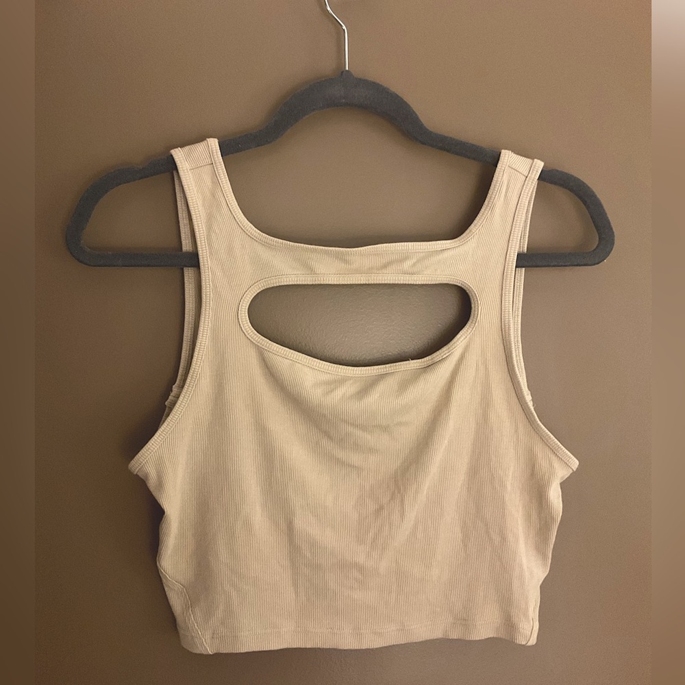 Lululemon LA Front Cut-Out Tank
